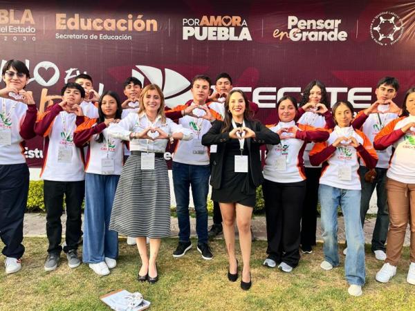 Estudiantes de CECyTE Puebla representarán al estado en el Festival Académico Nacional