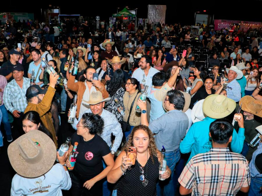 Encuentro Nacional del Mezcal fortalece comunidad y prosperidad compartida en Puebla