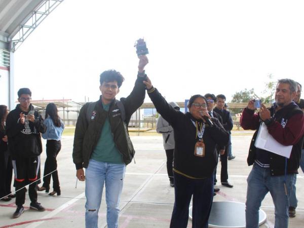 Participa UPAM con 28 robots en concurso estatal de tecnología