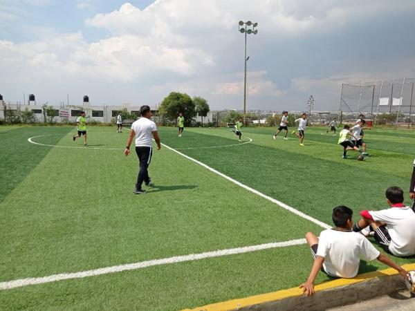 Rescate de espacios deportivos reconstruye el tejido social: Gobierno de Puebla