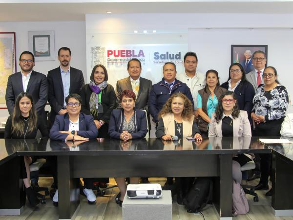 Con la Federación, Puebla refuerza prevención y detección del cáncer de la mujer