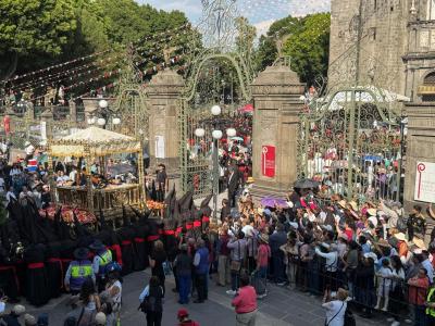 Cerca de un mill&oacute;n de visitantes recibe Puebla en Semana Santa