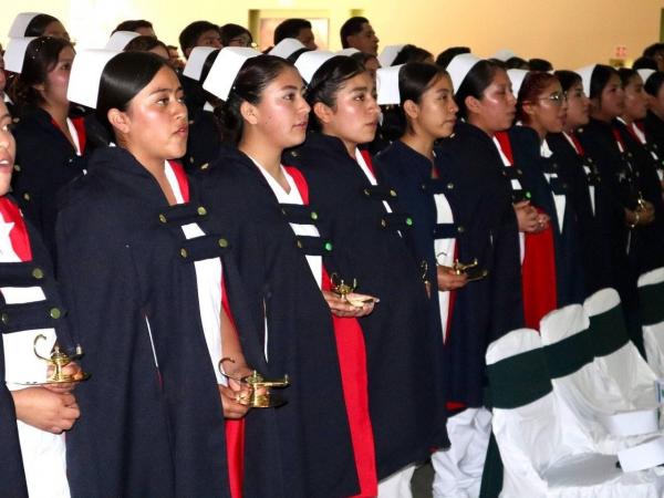 Egresan 2 mil 223 profesionales técnicos bachiller de Conalep Puebla