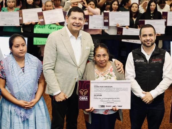El pueblo organizado decide y transforma con obra comunitaria: Armenta Mier.