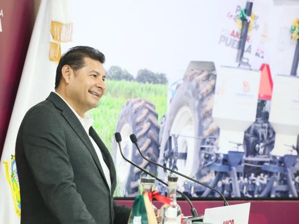 Gobierno del Estado aplica modelo de desarrollo comunitario para generar riqueza.