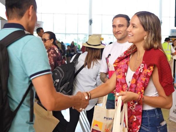 Recibe Puebla a pasajeros de las 12 nuevas rutas aéreas 