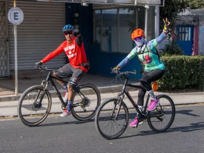 Celebran Mes del Amor y la Amistad en la V&iacute;a Recreativa Metropolitana