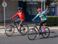 Celebran Mes del Amor y la Amistad en la V&iacute;a Recreativa Metropolitana