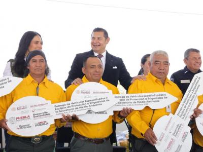 El Gobierno de Puebla salva vidas; Armenta incentiva a los héroes forestales