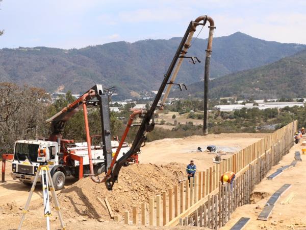 Avanza Gobierno Estatal en la construcción del CITRAA en Aquixtla