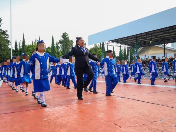 Reconoce Secretaría de Deporte y Juventud esfuerzo de estudiantes graduados