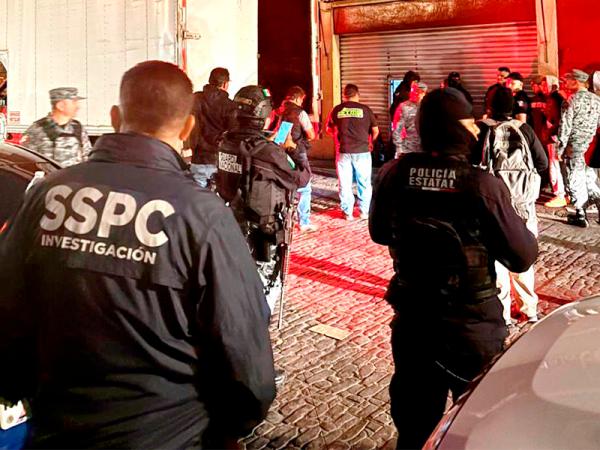 Autoridades federales y estatales aseguran 14 locales en la Plaza de la Tecnología