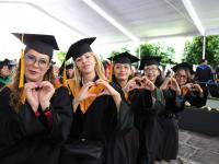 Celebra SEDIF la graduaci&oacute;n de la generaci&oacute;n 2026 de los CECADES