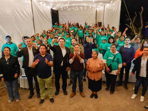 Gobierno de Puebla e Iberdrola México iluminan comunidades rurales con paneles solares