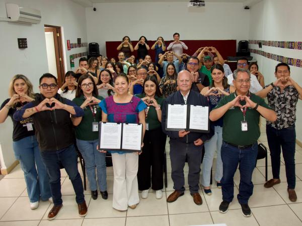 Firman convenio de colaboración Secretaría de Bienestar e ICATEP