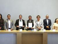 Firman convenio UTTehuac&aacute;n y Congreso del Estado de Puebla
