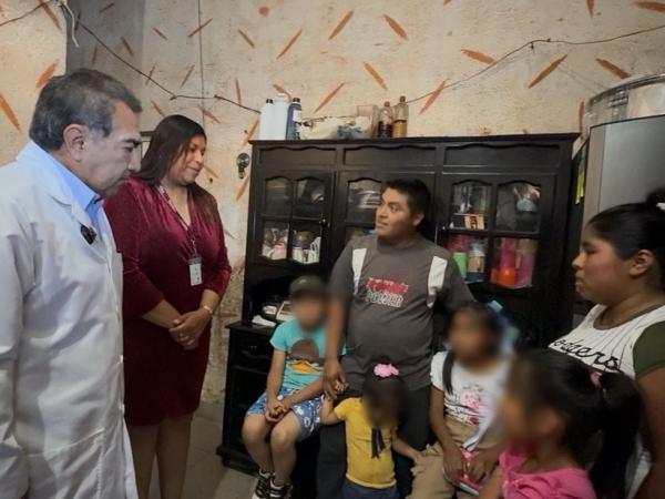 Gobierno Estatal brinda atención cercana y permanente a familias en Huauchinango