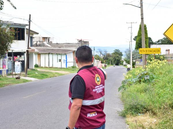 Personal de la Coordinación Nacional de Protección Civil evaluó rutas de evacuación del Popocatépetl