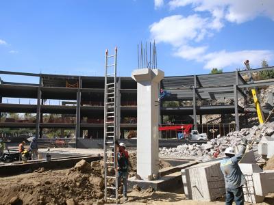Con mano de obra comprometida con Puebla, Universidad del Deporte avanza 65 por ciento