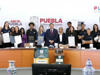 Armenta Mier reconoce a Guerreras de Puebla y fortalece deporte femenil