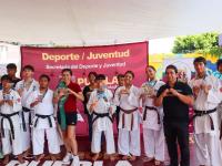 Gaby &ldquo;La Bonita&rdquo; S&aacute;nchez encabeza el programa Tejiendo Paz en Loma Bella