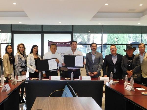 IPAM Y UTP suman esfuerzos para beneficio de comunidad migrante