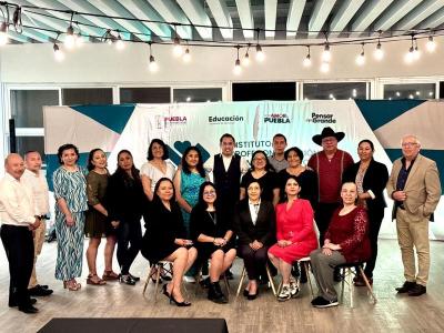Reconoce IPMP a maestras y maestros por su labor educativa