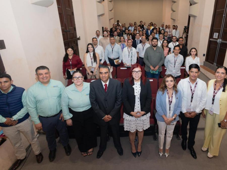 Gobierno del Estado comparte buenas prácticas en encuentro nacional