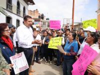 Gobernador Armenta se reúne con damnificados de la región de Tlacuilotepec