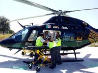 Con ambulancia a&eacute;rea, gobierno garantiza atenci&oacute;n especializada de una joven tras complicaciones por ces&aacute;rea