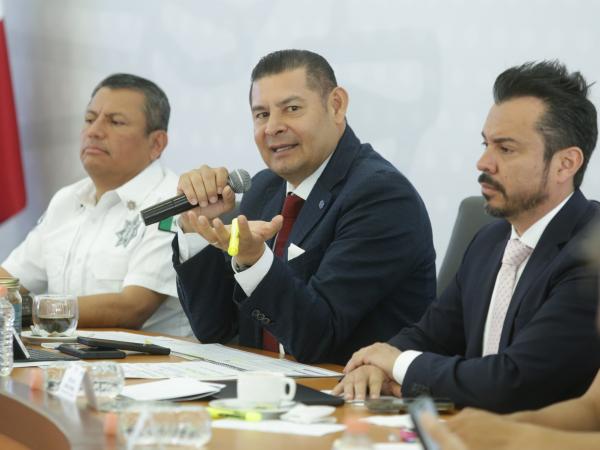 Gobierno de Puebla mantiene diálogo abierto y permanente con todos los sectores