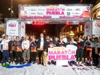 Fiesta deportiva reúne a 20 mil personas en el Maratón de Puebla 2025